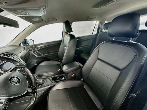 Used 2018 Volkswagen Tiguan SE FWD image 20