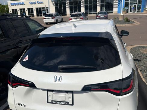 Used 2026 Honda HR-V Sport image 6