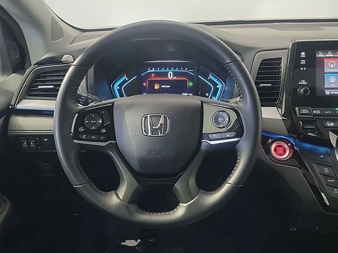 Certified 2024 Honda Odyssey Touring image 22