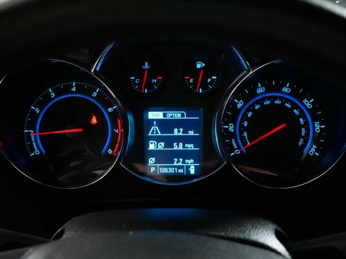 Used 2014 Chevrolet Cruze LT w/ RS Package FWD image 21