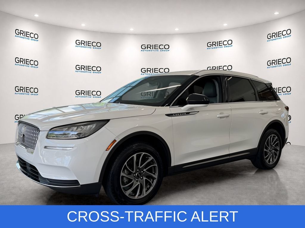Used 2022 Lincoln Corsair FWD image 3