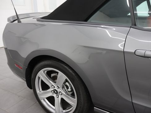 Used 2014 Ford Mustang GT Premium RWD image 23