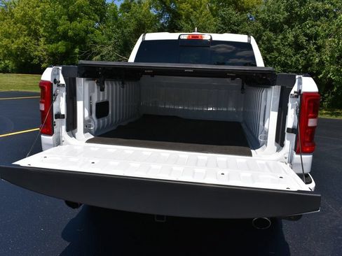 Used 2025 RAM 1500 Laramie w/ Sport Appearance Package AWD/4WD image 36