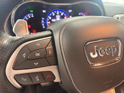 Used 2017 Jeep Grand Cherokee SRT AWD/4WD image 20