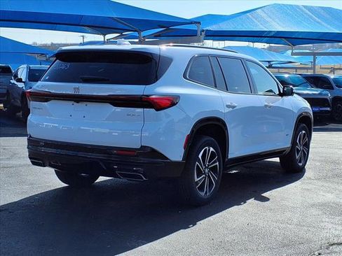 New 2025 Buick Enclave Sport Touring w/ Super Cruise Package image 5