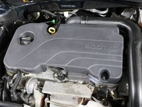 Used 2021 Chevrolet Malibu LT image 15