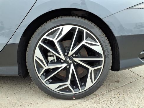 New 2025 Hyundai Ioniq 6 SEL image 14