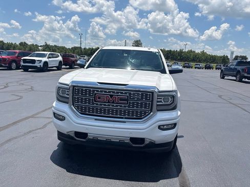 Used 2018 GMC Sierra 1500 Denali AWD/4WD image 6