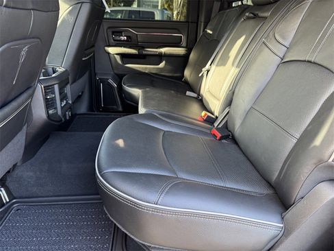 New 2024 RAM 2500 Limited image 12