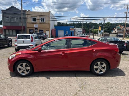 Used 2012 Hyundai Elantra GLS w/ Preferred Pkg 3 FWD image 6