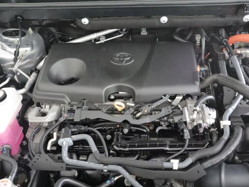 Used 2022 Toyota RAV4 Limited AWD/4WD image 29