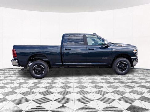 New 2027 RAM 2500 Laramie AWD/4WD image 10