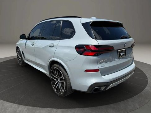 Used 2024 BMW X5 xDrive40i w/ M Sport Package AWD/4WD image 10