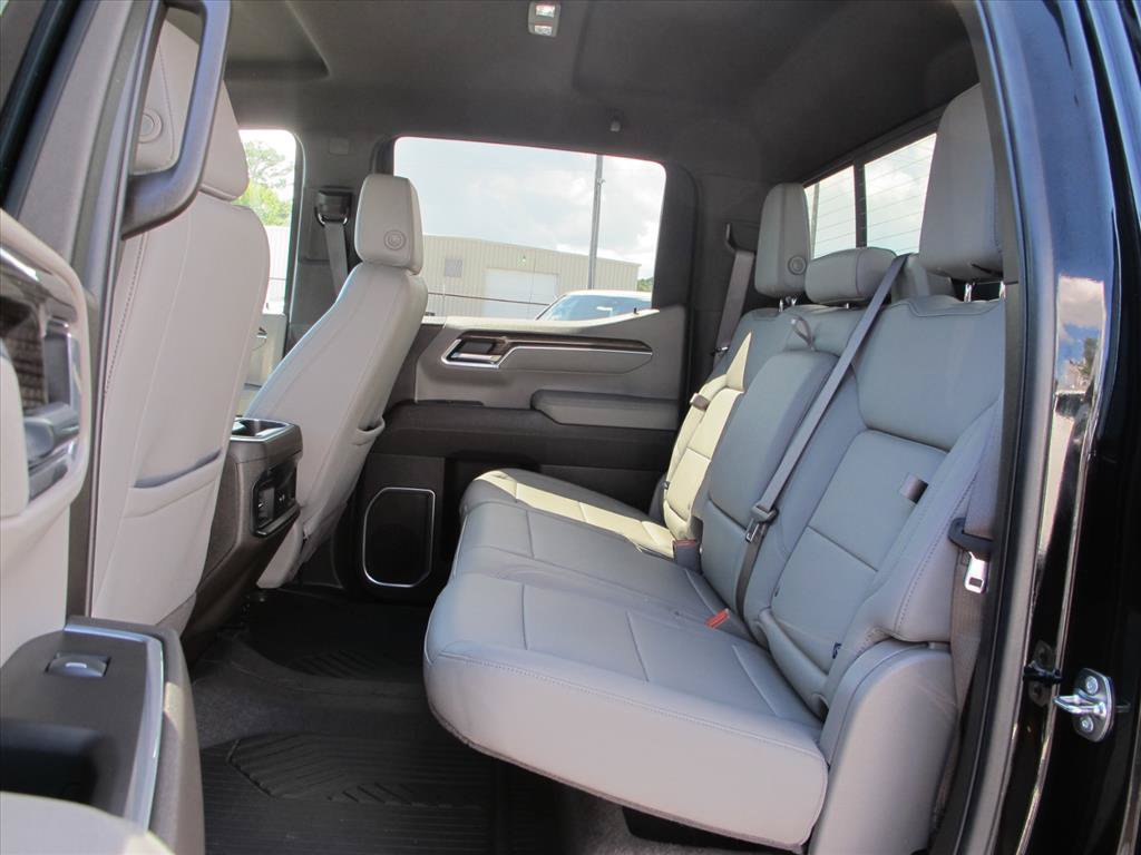 Used 2026 Chevrolet Silverado 1500 LT w/ All Star Edition Plus AWD/4WD image 16