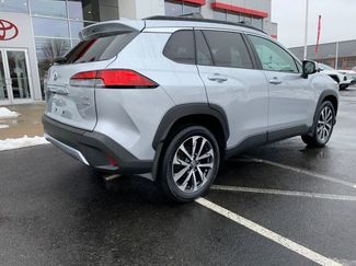 Used 2023 Toyota Corolla Cross XLE w/ Convenience Package video 3