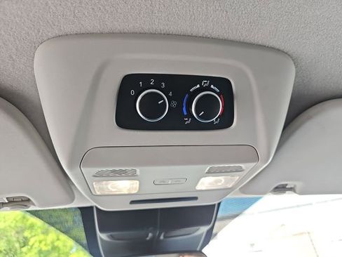 Used 2024 Ford Transit 350 XLT image 32