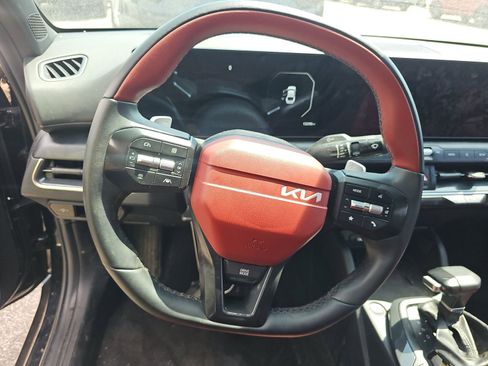 Used 2025 Kia K4 GT-Line w/ GT-Line Premium Package FWD image 13