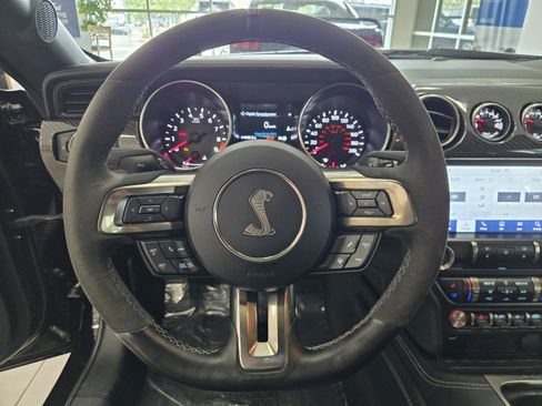 Used 2020 Ford Mustang Shelby GT350 w/ Technology Package RWD image 14