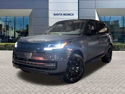 New 2025 Land Rover Range Rover SE