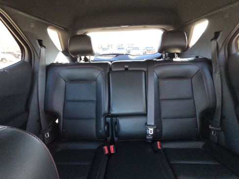 Used 2023 Chevrolet Equinox RS w/ RS Leather Package image 25