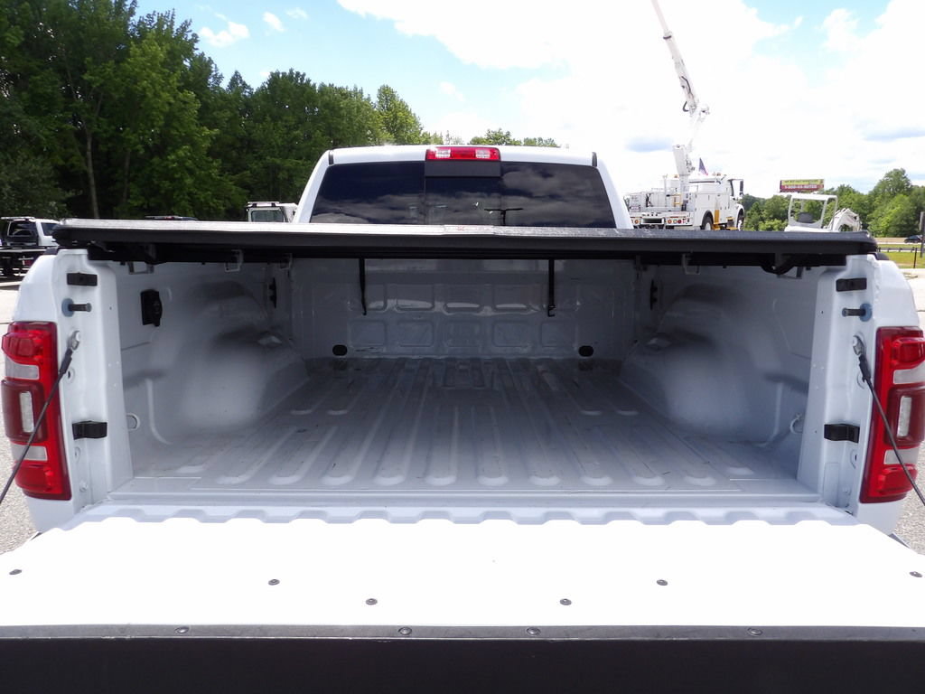 Used 2023 RAM 2500 Laramie AWD/4WD image 45