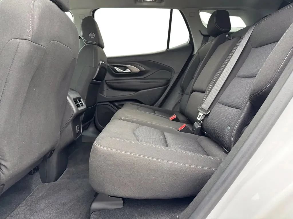 Used 2022 GMC Terrain SLE w/ Driver Convenience Package AWD/4WD image 18