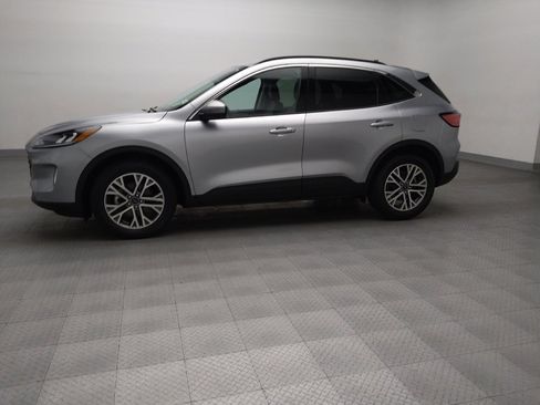 Used 2021 Ford Escape SEL image 2