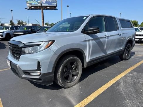 Used 2023 Honda Ridgeline Black Edition image 3