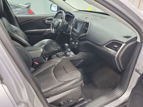 Used 2021 Jeep Cherokee Latitude Lux image 22