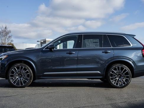 New 2026 Volvo XC90 B6 Plus w/ Protection Package image 4
