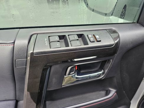 Used 2024 Toyota 4Runner TRD Off-Road Premium image 27