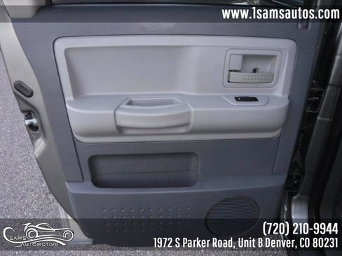 Used 2006 Dodge Dakota SLT image 36