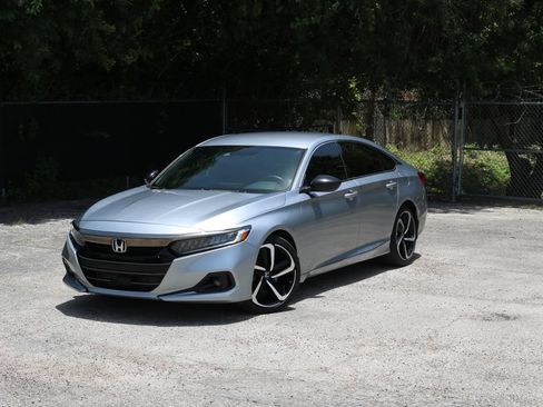 Used 2022 Honda Accord Sport image 1