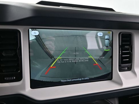 New 2025 Ford Bronco Heritage Edition AWD/4WD image 14