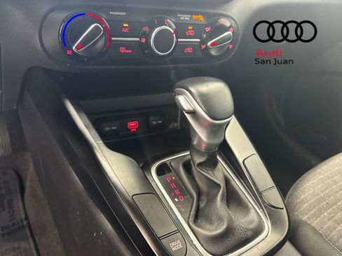 Used 2020 Kia Soul GT-Line FWD image 30