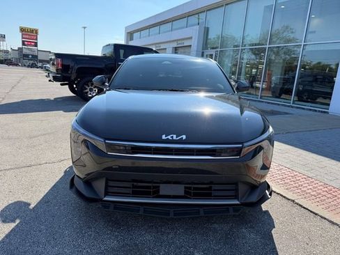 Used 2025 Kia K4 EX FWD image 2