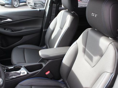 New 2026 Buick Encore GX Sport Touring w/ Advanced Technology Package image 2