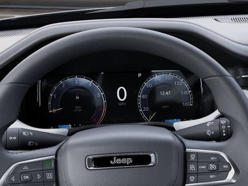 New 2026 Jeep Compass Limited AWD/4WD image 17