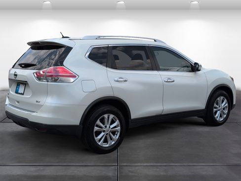 Used 2016 Nissan Rogue SV FWD image 7