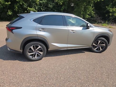 Used 2018 Lexus NX 300h AWD w/ Premium Package image 19