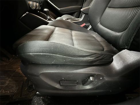 Used 2016 MAZDA CX-5 Touring image 18