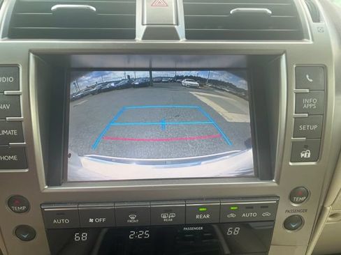 Used 2019 Lexus GX 460 AWD/4WD image 5