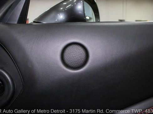 Used 2010 Ferrari California RWD image 35