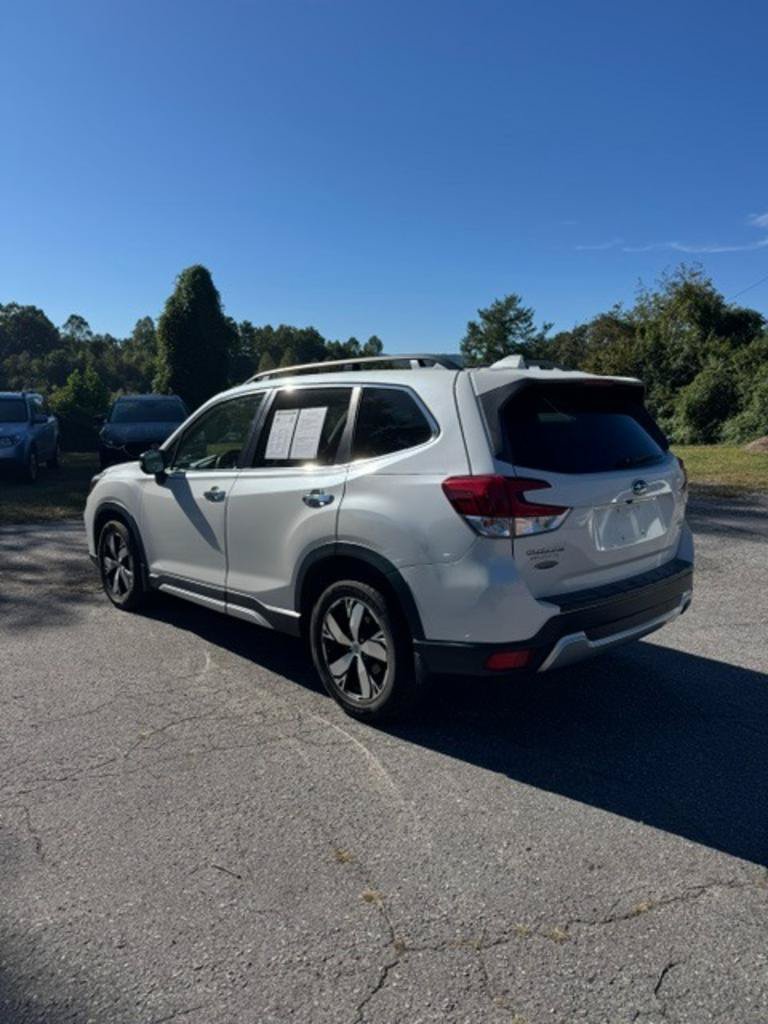 Used 2019 Subaru Forester Touring AWD/4WD image 6