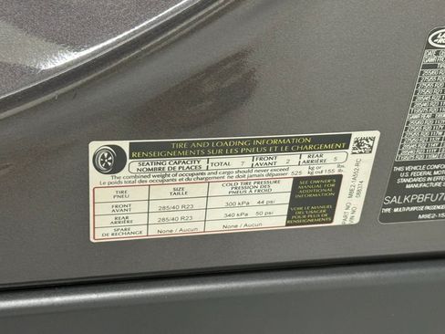 Used 2023 Land Rover Range Rover Long Wheelbase SE AWD/4WD image 54