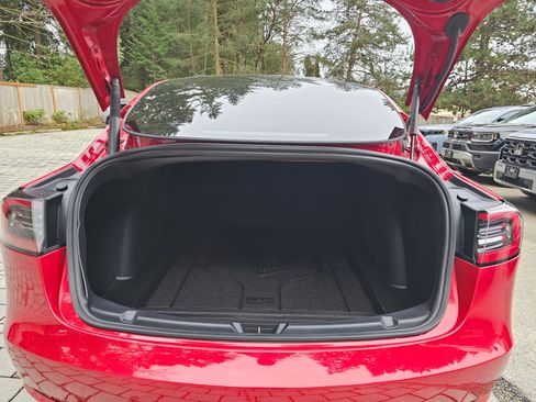 Used 2023 Tesla Model 3 Performance image 14