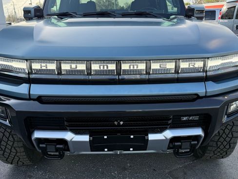 Used 2024 GMC Hummer EV 3X w/ Omega Edition AWD/4WD image 21