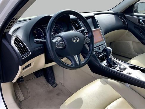 Used 2015 INFINITI Q50 Premium w/ Navigation Package AWD/4WD image 18