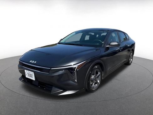 Used 2025 Kia K4 FWD image 7