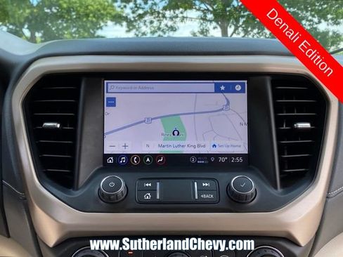 Used 2023 GMC Acadia Denali AWD/4WD image 32